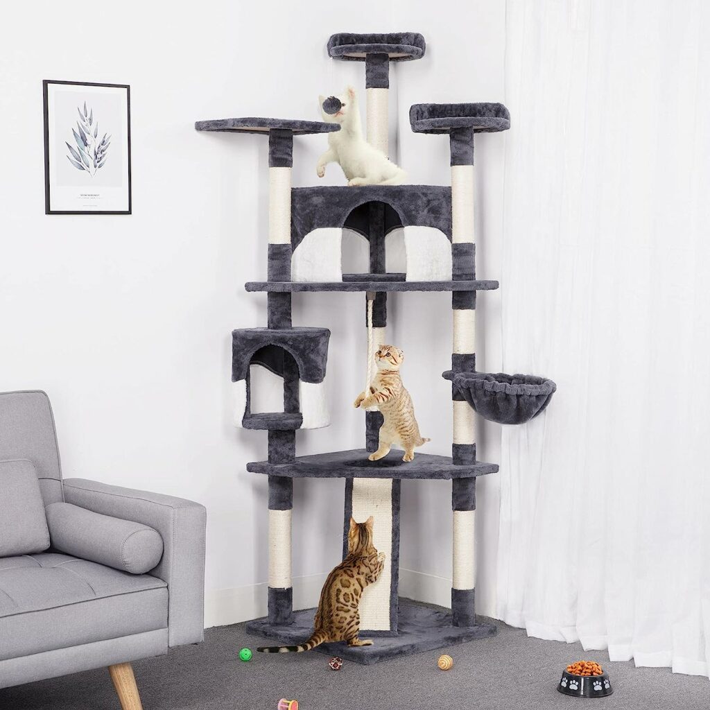 The Yaheetech Multi-Level Cat Tree